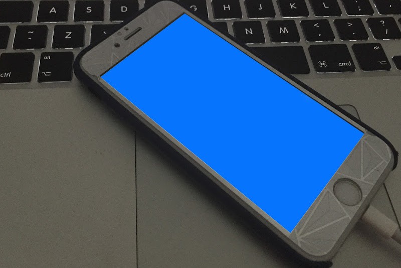 iphone blue screen of death