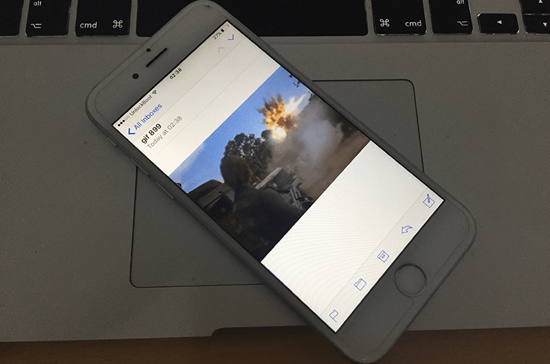 download gif on iphone